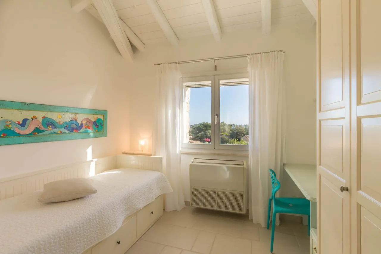 Villa Ginestra Con Piscina E Giardino Privato A 500 Mt Dal Mare Castiadas 0*,  Italien